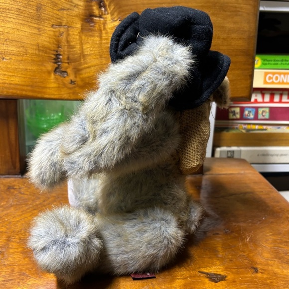 Adorable vintage Bearington Rags and Bags bunny rabbit with smaller toy bunny - Picture 6 of 11